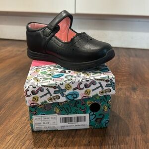 New Toddler School Shoes
